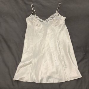 VICTORIAS SECRET Nightgown